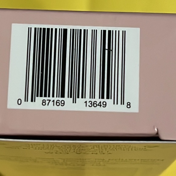 Yensa color + face tone up primer essential glow - Picture 6 of 6